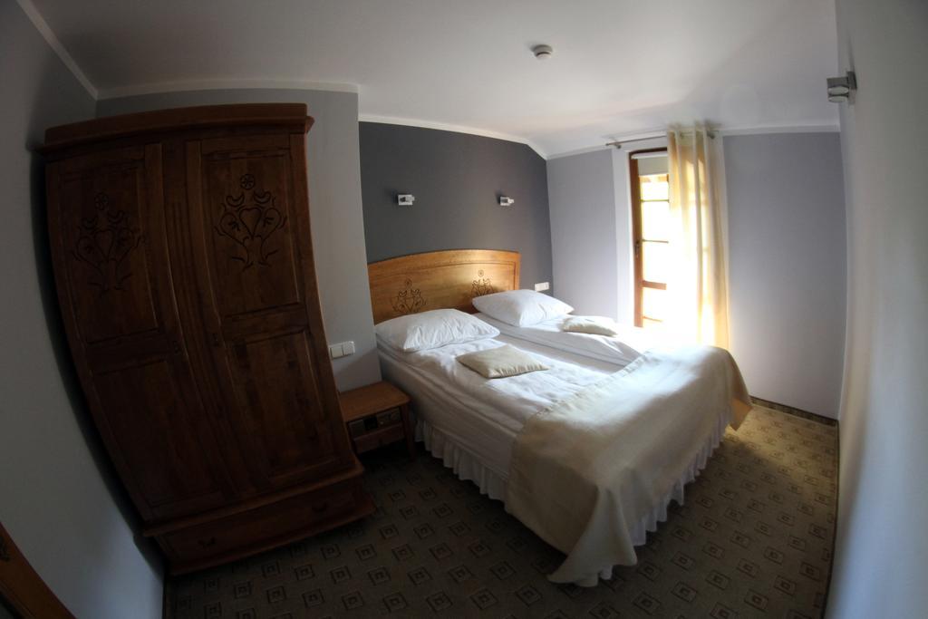 Hotel Zornica Poczesna Rum bild