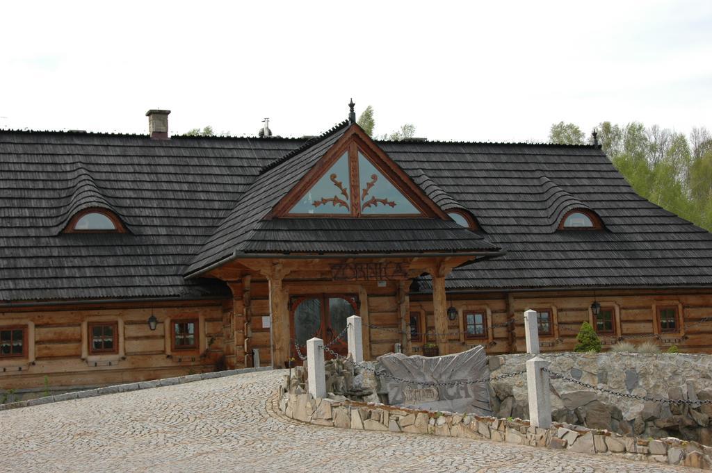 Hotel Zornica Poczesna Exteriör bild